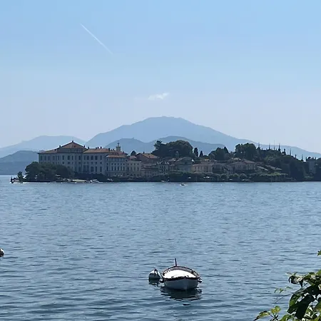 - Isola Bella